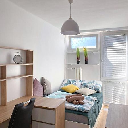 Bright Room №3 Grzybowska 9 Warschau Buitenkant foto